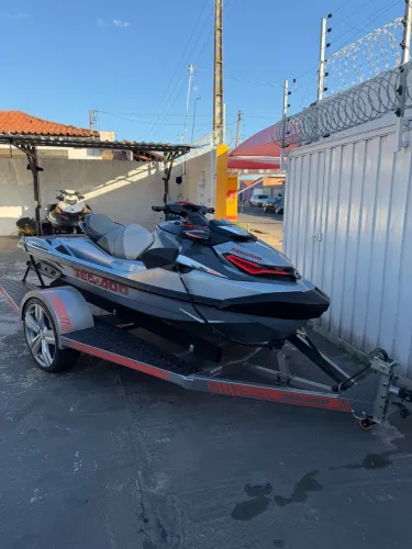 Jetski RXT-X 300 Seadoo