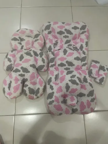 Almofada de bebê conforto e carrinho