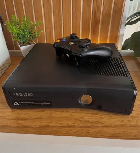 Xbox 360 completo + de 50 jogos aceito cartão