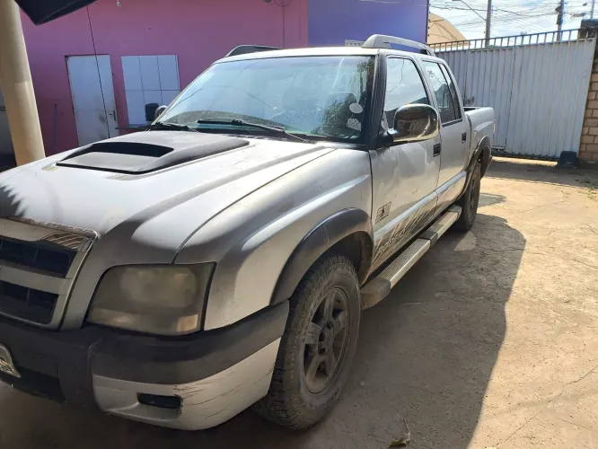 Chevrolet S10 Pick-up Rodeio 2.4 MPFI F.power CD 2011