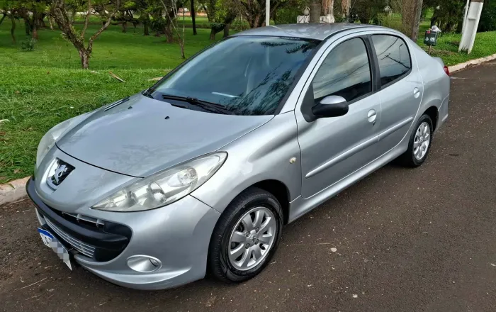 Peugeot 207 Sed. Passion XR Sport 1.4 Flex 8V 4P 2011