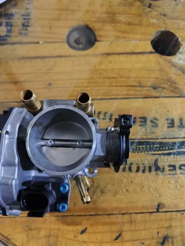 Tbi corpo da borboleta Passat b5 aspirado 