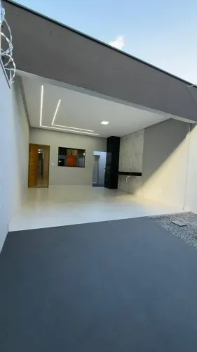 Imóvel para venda tem 150 metros quadrados com 3 quartos em Privê Lírios do Campo - Anápol