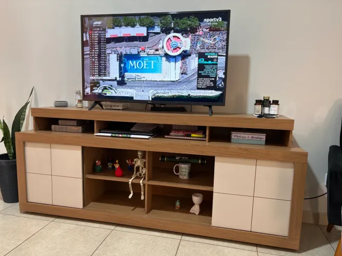 Rack TV