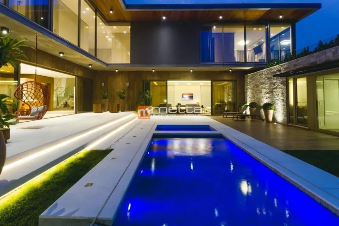 Casa de Condomínio em condomínio à Venda em Cacupé, Florianópolis - SC