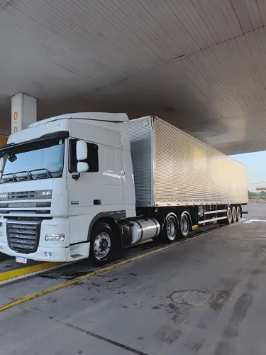 Vendo daf xf 2019 modelo 2020 no baú ou separados