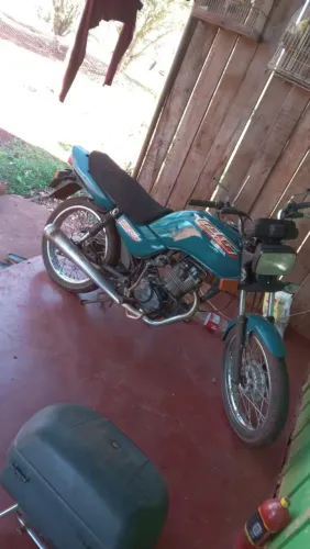 Moto Honda boa excelente para o dia a dia