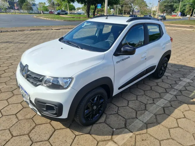 Renault Kwid Outsider 1.0 Flex 12V 5P Mec. 2022