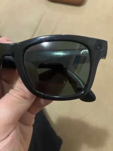 META GLASSES RAYBAN