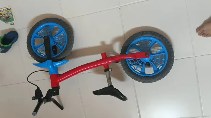 Bicicleta de equilíbrio 