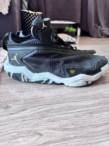 JORDAN WHY NOT? ZER0.3 ORIGINAL - PRETO - TAMANHO 41