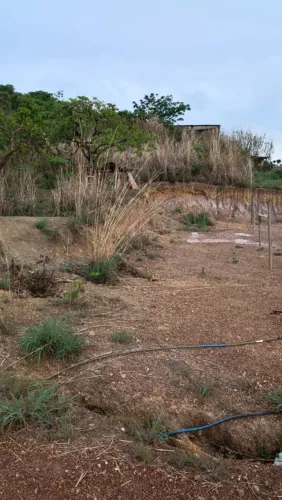 Vendo lote 180 metros quadrados em São Sebastião DF