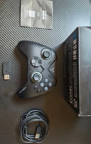 Controle flydigi vader 4 pro