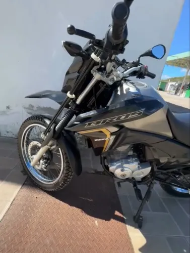 Bros 160