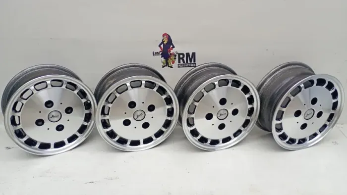 Rodas Fusca Brands Hach Aro 14 Diamantadas