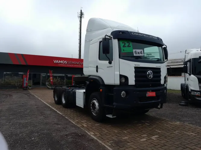 Volkswagen 33.460 33.460 Constellation 6x4 2p (diesel)(E5) 2021/2022 Vamos Seminovos Regen