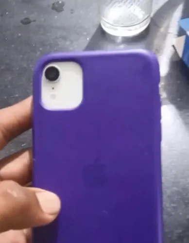 Vendo esse iPhone xr leia a descrição