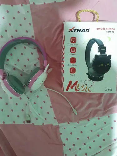Vende-se fone de ouvido para crianças e adolescentes