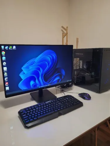 PC Gamer Completo, Monitor 27, GTX 1060 5GB, SSD 256GB, Intel Xeon, RAM 8GB DDR3