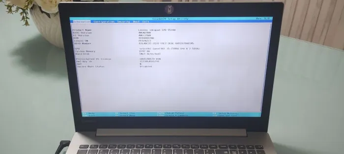 Notebook Lenovo IdeaPad 320 i5 8GB - Defeito na placa - Liga BIOS