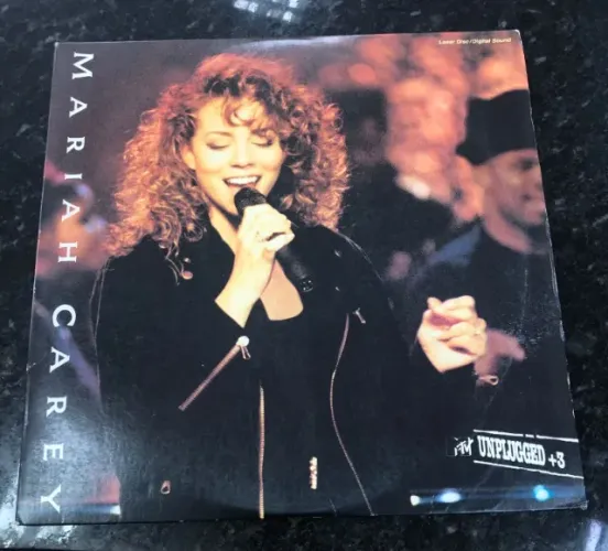 LASER DISC -  Mariah Carey, Unplugged +3