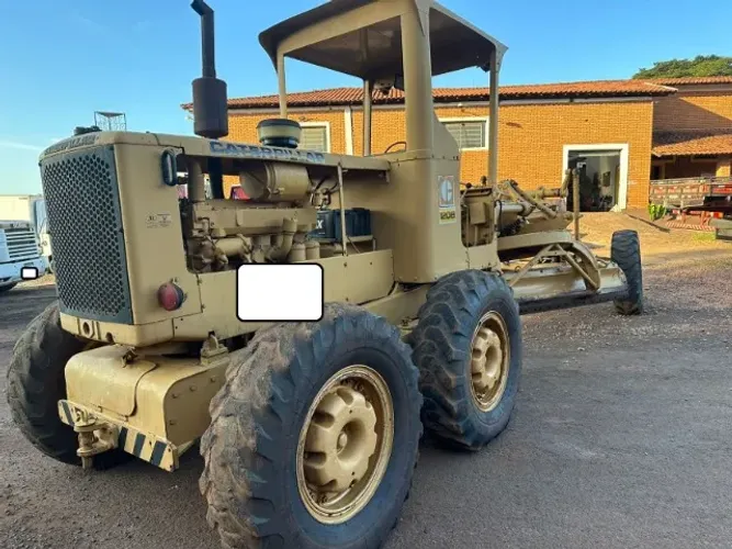 Patrol  Motoniveladora  Caterpillar 120B ano  1970
