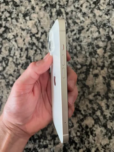 IPhone 13 branco 128gb
