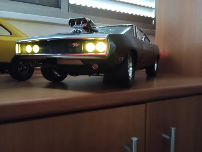 MINI DODGE CHARGER R/T 1/8