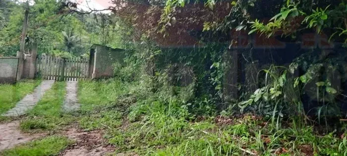 SAQUAREMA - Terreno Padrão - JARDIM
