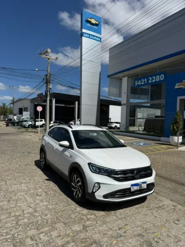 Volkswagen Nivus Comfortline 1.0 200 TSI Flex AUT 2021