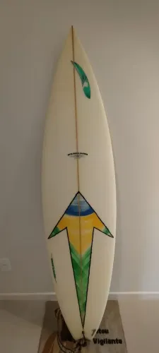 Prancha de Surf Tropical Brasil 6'3" (usada)