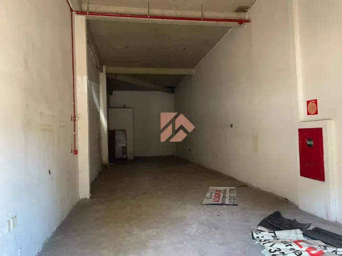 Loja Comercial para Aluguel em Belo Horizonte (Milionários) 53 m²