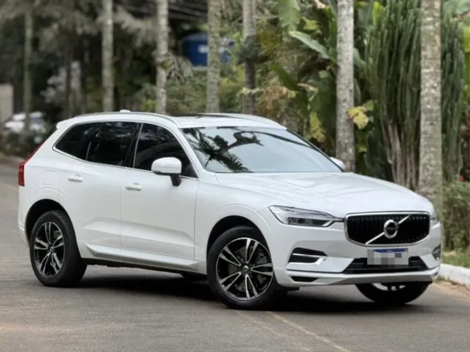 Volvo XC-60 XC 60 T-8 Híbrido Momentum 2.0 5P 2020