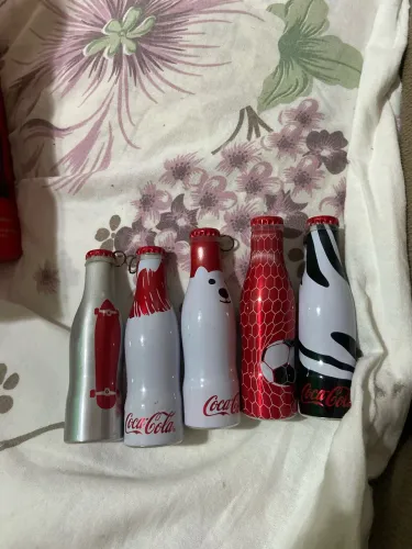 Mini garrafas coca-cola colecionáveis