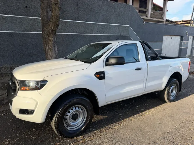 Ford Ranger XL 2.2 4X4 CS Diesel Mec. 2023