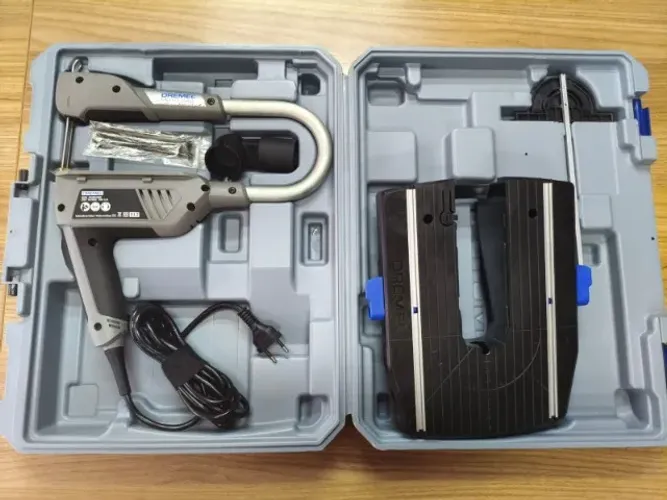 DREMEL MOTO SAW