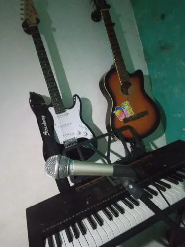 Troco todos os meus instrumentos por pc * whatsapp
