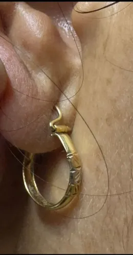 Vendo brinco tricolor ouro