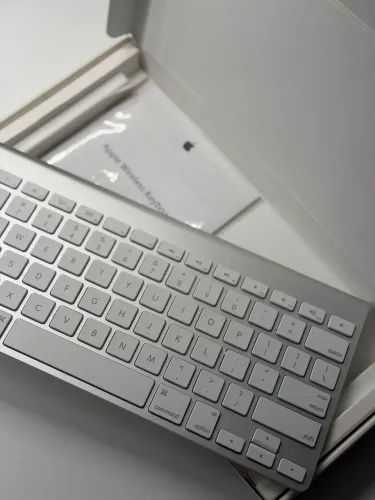 Apple Wireless Keybord 