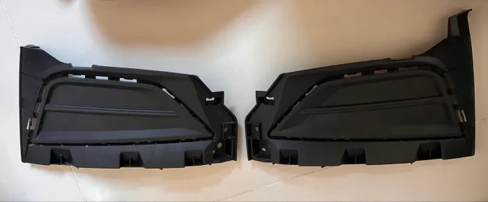 Grades de farol de milha originais Volkswagen para o Polo ou Virtus modelos 2018 a 2022