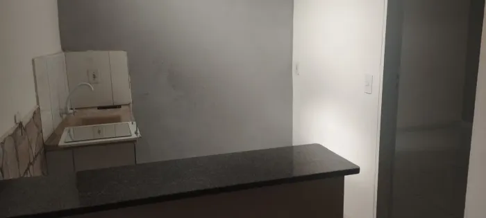 Quitinete para Aluguel(casal sem filhos ou Solteiro)