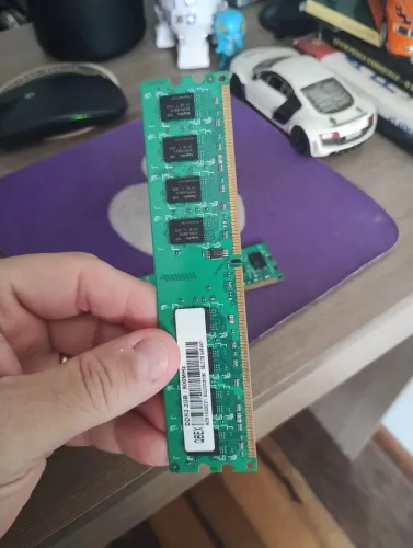Memória Ram DDR2 800Mhz - 4Gb (02x02Gb)