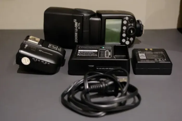 Flash Canon TTL Flashpoint com Bateria de Lithium e transmissor