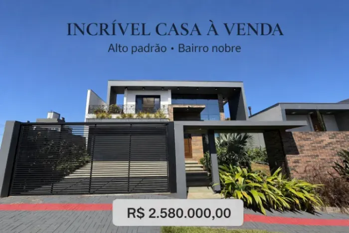 Casa moderna e imponente em bairro nobre