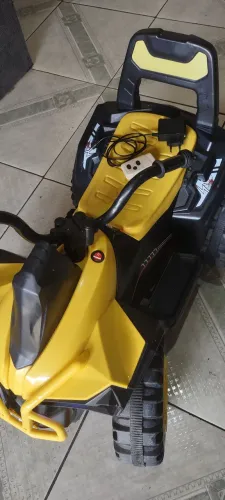 Quadriciclo Elétrico Infantil
