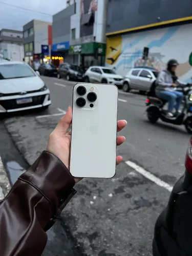 iPhone 13 Pro