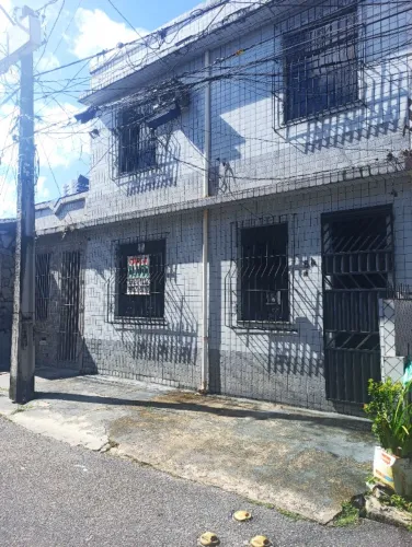 Alugo boa casa Umarizal 