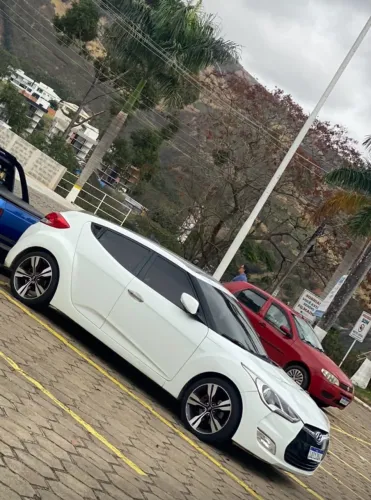 Hyundai Veloster 1.6 16V 140cv Aut. 2013