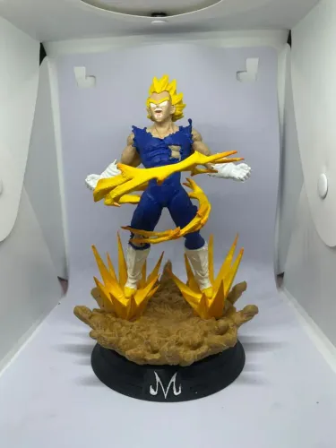 VEGETA PINTADO A MÃO