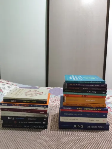 Coleção Livros sobre psicologia Junguiana e sobre Jung